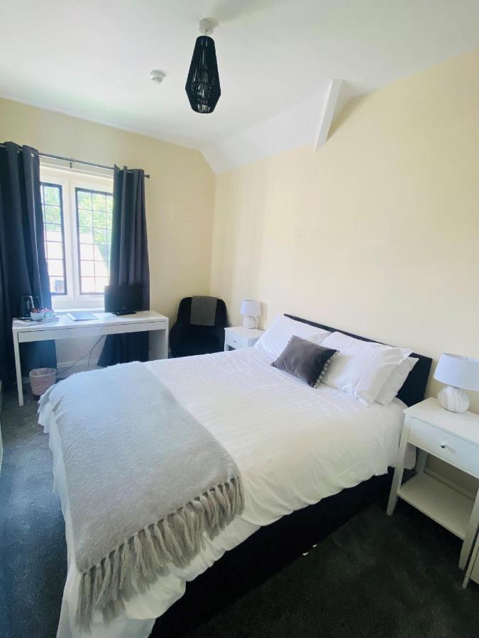 Mirfield Monastery B&B 외부 사진