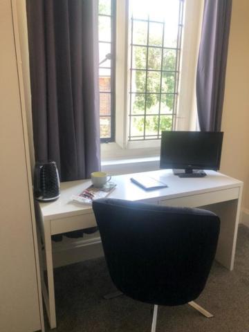 Mirfield Monastery B&B 외부 사진